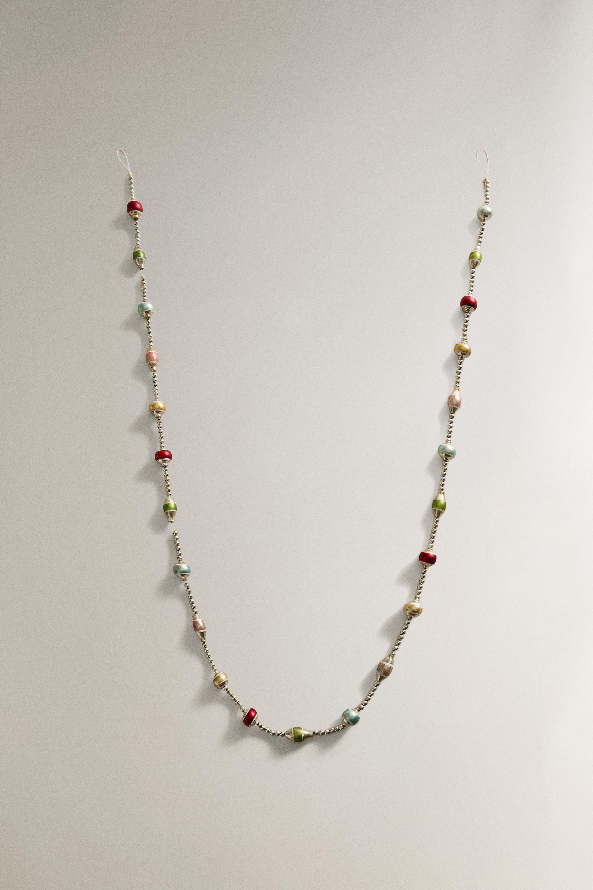 RETRO CHRISTMAS BALL GARLAND